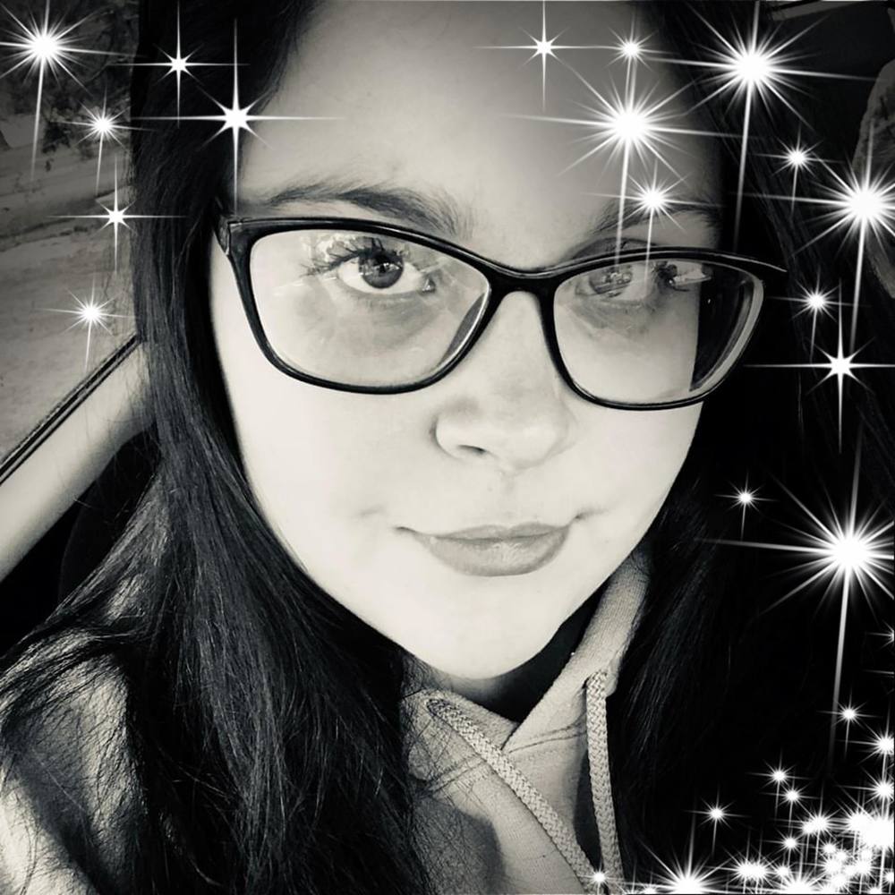 Meet your Posher, Alyssa